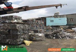 Dịch vụ thu mua phế liệu tại KCN Việt Hương, Bình Dương